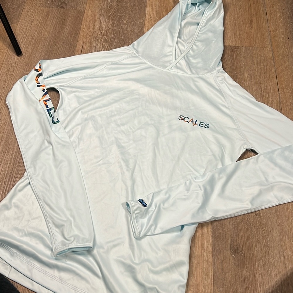 NWOT Scales Light Blue Pro Performance Hoodie